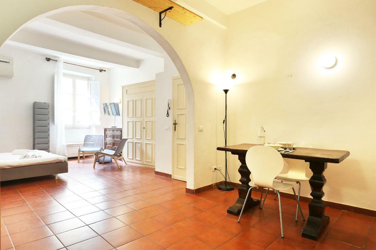 Concetta Apartment Флоренція Екстер'єр фото